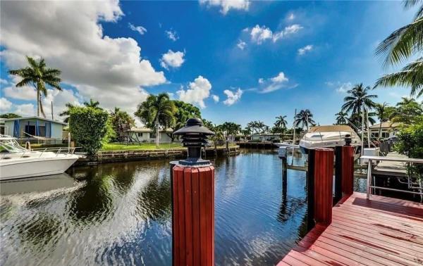 Cypress Harbor, 361 SE 9th Ct, Pompano Beach, Florida 33060, image 2