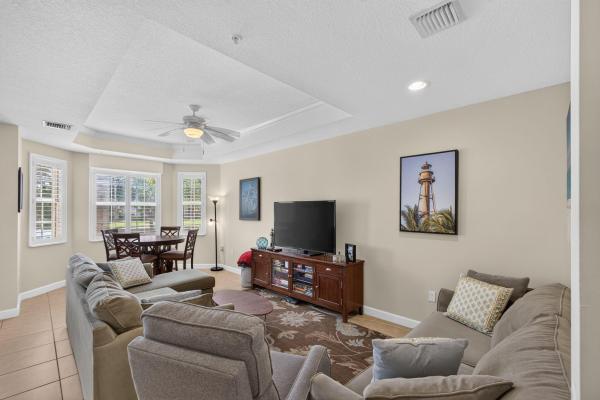 Harbour Oaks, 11812 Valencia Gardens Ave, Palm Beach Gardens, Florida 33410, image 3