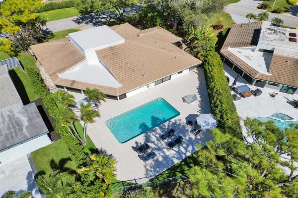 Seagate Country Club At The Hamlet, 614 Lakewoode Cir W, Delray Beach, Florida 33445, image 1