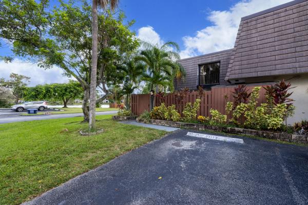 Jupiter Lakes Townhomes, 326 Jupiter Lakes Blvd #2316A, Jupiter, Florida 33458, image 1