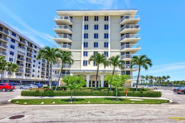 Mayan Towers South, 125 S Ocean Ave #211, Palm Beach Shores, Florida 33404, image 3