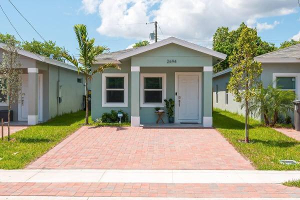 West Gate Estates, 2694 Nokomis Ave, West Palm Beach, Florida 33409, image 1