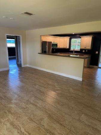Kingsland Pines, 4570 Barrett St, Delray Beach, Florida 33445, image 3