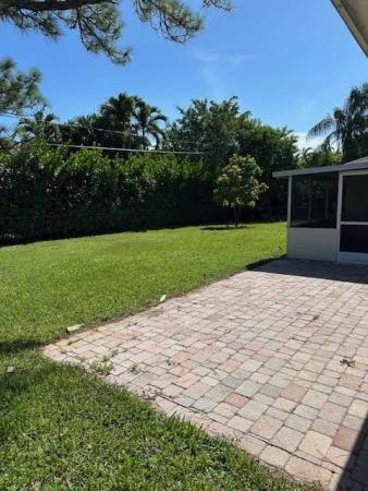 Kingsland Pines, 4570 Barrett St, Delray Beach, Florida 33445, image 1