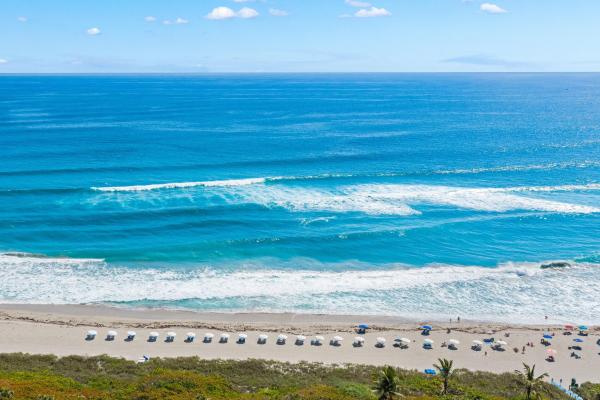 Boca Raton Riviera, 444 NE Wavecrest Way, Boca Raton, Florida 33432, image 1