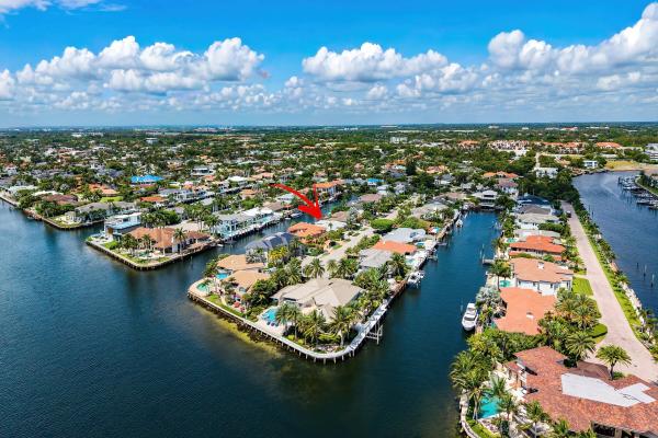 Walker's Cay At Boca Bay Colony, 884 NE Mulberry Dr, Boca Raton, Florida 33487, image 3