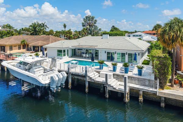 Walker's Cay At Boca Bay Colony, 884 NE Mulberry Dr, Boca Raton, Florida 33487, image 2