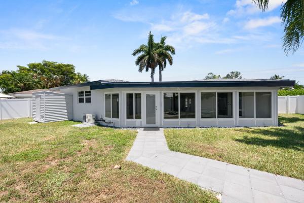 Garden Isles, 580 SE 5th St, Pompano Beach, Florida 33060, image 3