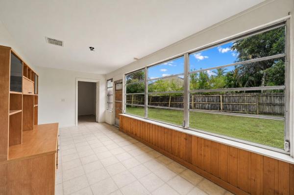 Jupiter Village, 119 Lakeside Cir, Jupiter, Florida 33458, image 3