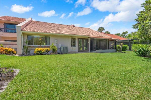 Villas Of Sandpiper Bay, 3303 SE Sandpiper Cir, Port St. Lucie, Florida 34952, image 2