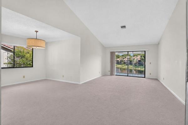 Coach Houses Of Town Place, 5751 Coach House Cir CIRCLE #E, Boca Raton, Florida 33486, image 3