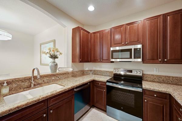 Legends At The Gardens, 4870 Bonsai Cir #100, Palm Beach Gardens, Florida 33418, image 3
