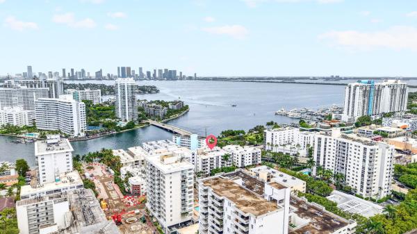 Bayside Terrace, 1670 Bay Rd #3F, Miami Beach, Florida 33139, image 2