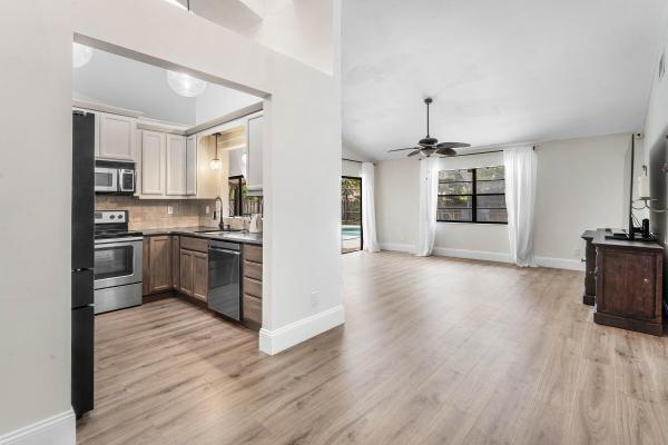 La Mancha, 143 Miramar Ave, Royal Palm Beach, Florida 33411, image 3