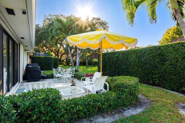 Twelve Oaks, 11340 Briarwood Pl, North Palm Beach, Florida 33408, image 2