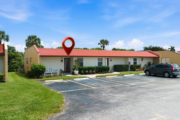 Golden Lakes Village, 159 Lake Barbara Dr, West Palm Beach, Florida 33411, image 1