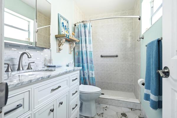 Golden Lakes Village, 159 Lake Barbara Dr, West Palm Beach, Florida 33411, image 2