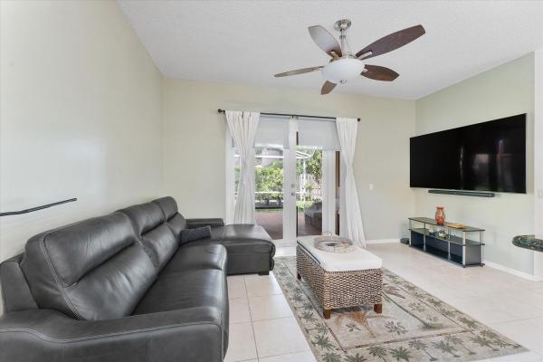 Emerald Courts, 16007 Opal Creek Dr, Weston, Florida 33331, image 2