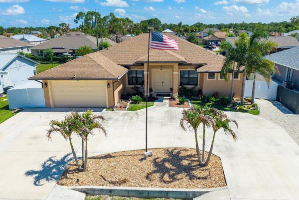 1890 SW Penrose Ave, Port St. Lucie, Florida 34953, image 3
