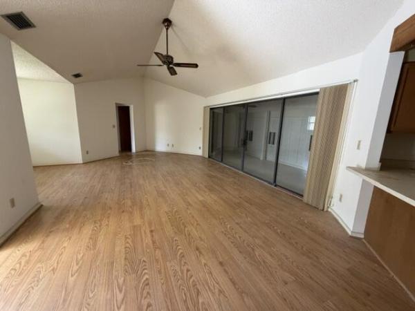 Bella Vista, 1127 E Seminole Ave #22B, Jupiter, Florida 33477, image 3