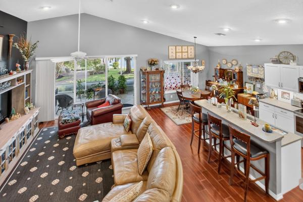 7591 Brunson Cir, Lake Worth, Florida 33467, image 2