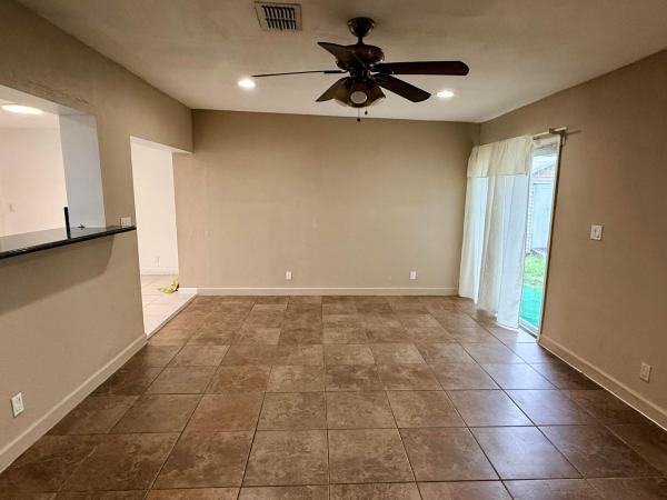 West Deerfield Beach, 180 SW 32nd Ter, Deerfield Beach, Florida 33442, image 1