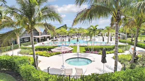 13810 Crosspointe Ct, Palm Beach Gardens, Florida 33418, image 1