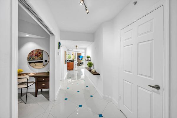The Vue, 2011 N Ocean Blvd #405, Fort Lauderdale, Florida 33305, image 1