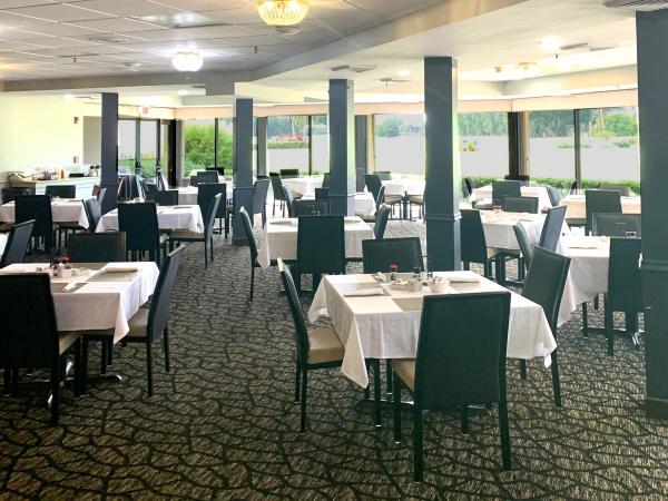 Hollybrook Golf & Tennis Club, 700 S Hollybrook Dr #104, Pembroke Pines, Florida 33025, image 1