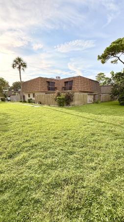Lake Colony, 4051 Palm Bay Cir #D, West Palm Beach, Florida 33406, image 2