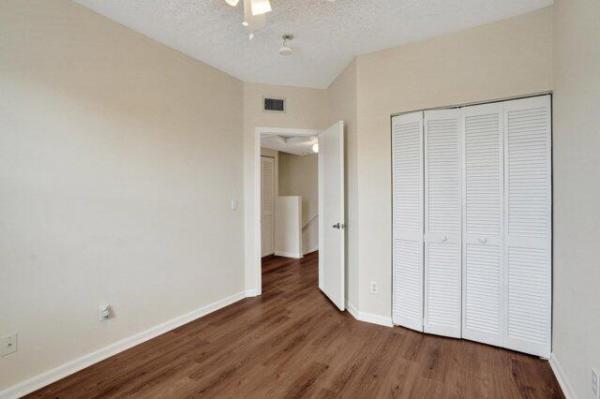 Kensington Manor, 10581 NW 57th Ct, Coral Springs, Florida 33076, image 2