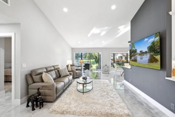 Fairmont Place, 4847 Boxwood Cir, Boynton Beach, Florida 33436, image 2