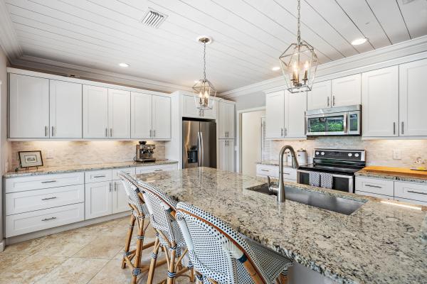 3 SE Loggerhead Ln, Tequesta, Florida 33469, image 2