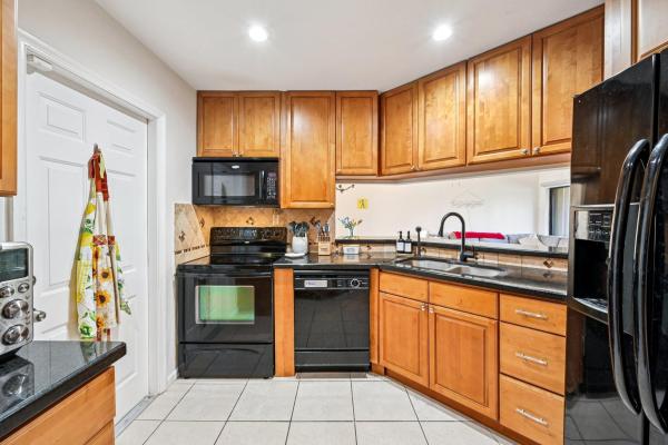 South Lake At Dos Lagos, 22 Via De Casas Sur #103, Boynton Beach, Florida 33426, image 2