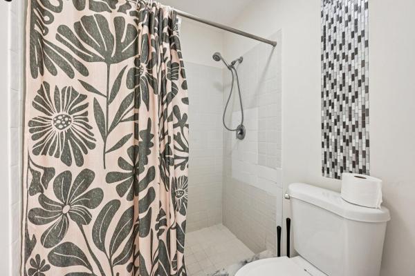 South Lake At Dos Lagos, 22 Via De Casas Sur #103, Boynton Beach, Florida 33426, image 1