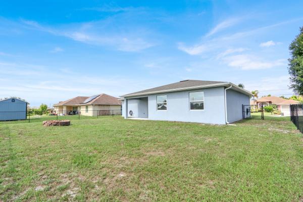 3673 SW Bonwold St, Port St. Lucie, Florida 34953, image 3