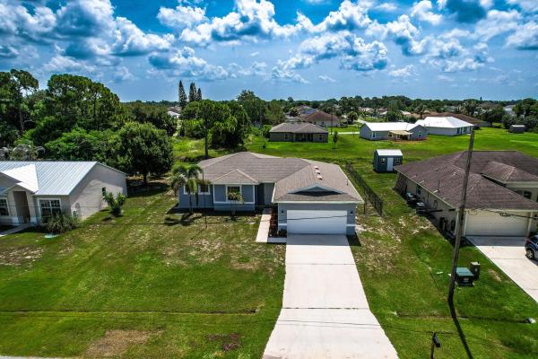 3673 SW Bonwold St, Port St. Lucie, Florida 34953, image 2