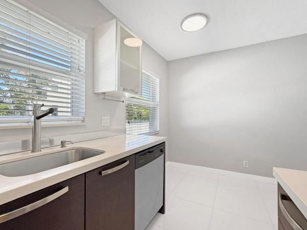 416 NE 15th Ave #8, Fort Lauderdale, Florida 33301, image 1