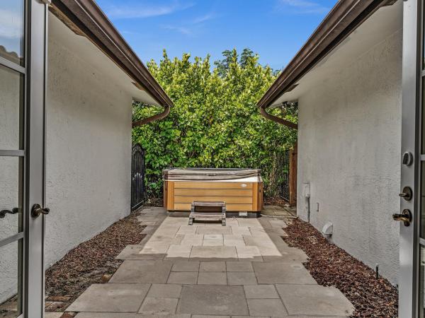 Old Floresta, 898 Azalea St, Boca Raton, Florida 33486, image 1