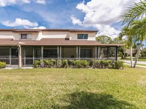 Boca Ridge Glen, 20851 Boca Ridge Dr N, Boca Raton, Florida 33428, image 1