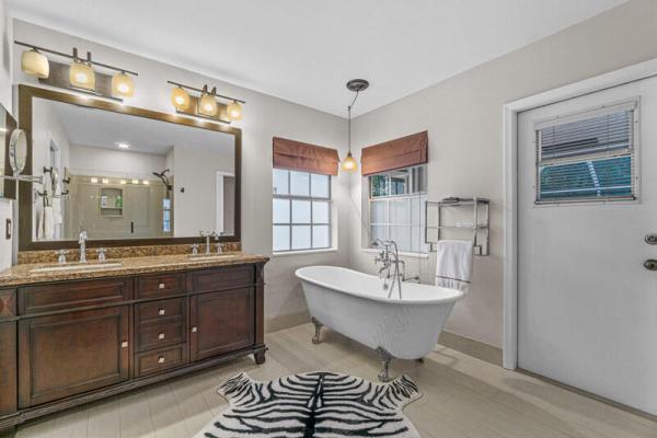 Sugar Pond Manor, 1840 Hollyhock Rd, Wellington, Florida 33414, image 2