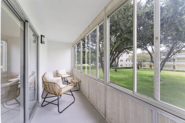 275 Mansfield G, Boca Raton, Florida 33434, image 2