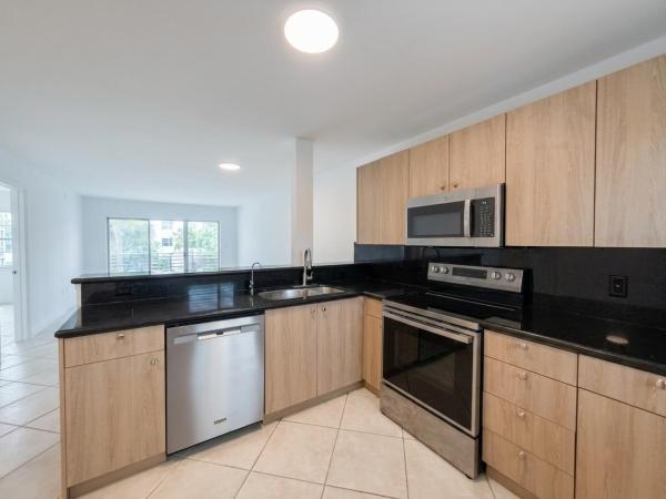 1501 S Ocean Blvd #217, Lauderdale By The Sea, Florida 33062, image 2