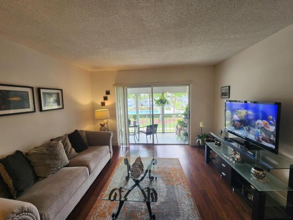 Hillcrest, 4900 Washington St #307, Hollywood, Florida 33021, image 3