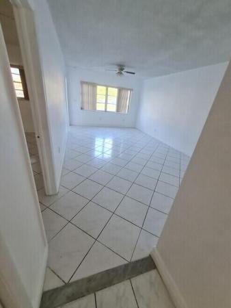 Biscayne Lake Gardens, 2820 NE 201st Ter #F106, Aventura, Florida 33180, image 2