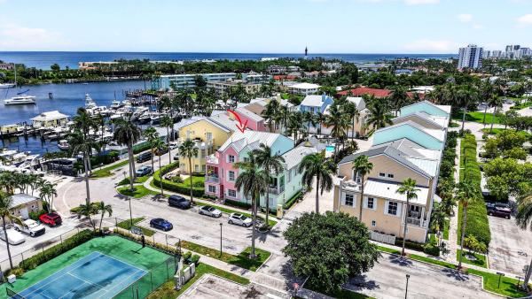 Tillotson Square, 2814 Marina Cir, Lighthouse Point, Florida 33064, image 3