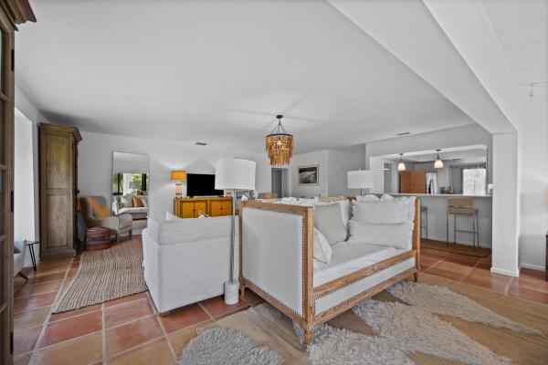 La Quinta, 13329 Polo Club Rd #204, Wellington, Florida 33414, image 2