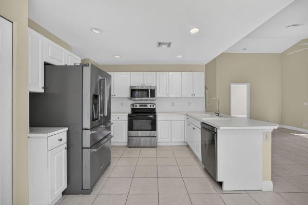 Lakefield South, 2146 Country Golf Dr, Wellington, Florida 33414, image 3