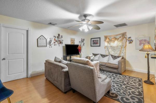 The Crossings Of Boynton Beach, 2 Crossings Cir #E, Boynton Beach, Florida 33435, image 2