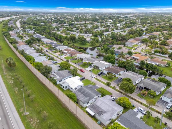 Oakland Estates, 4159 NW 52nd Ave, Lauderdale Lakes, Florida 33319, image 3